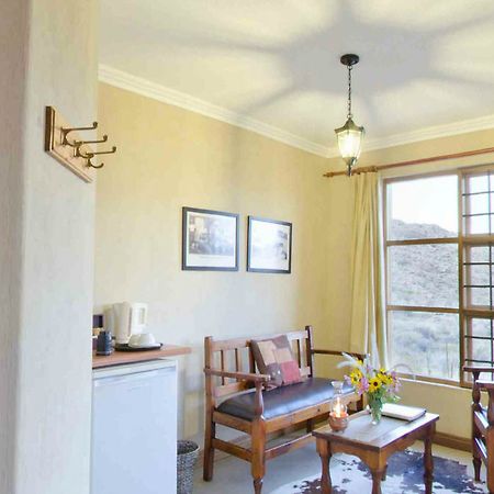 Klein-Aus Vista Desert Horse Inn Екстер'єр фото